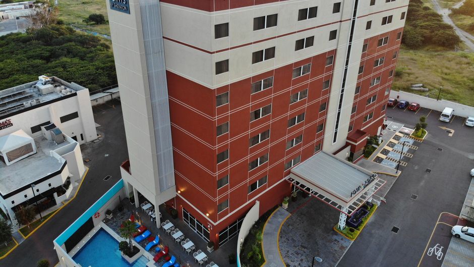 Four Points by Sheraton Queretaro Norte Exterior
