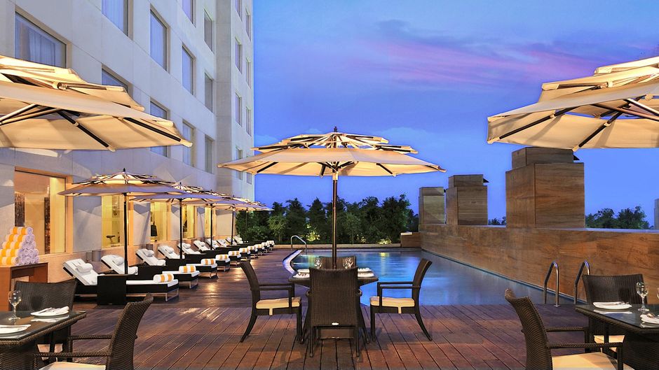 Four Points Hotel & Serviced Apts, Pune Pool