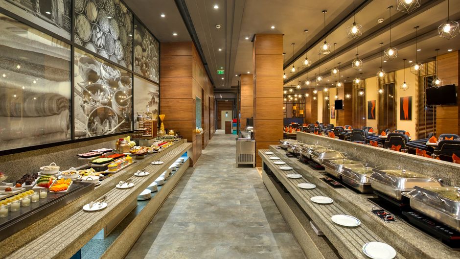 Four Points by Sheraton Chennai OMR Restaurant