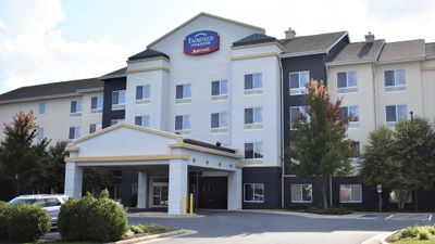 Fairfield Inn & Suites