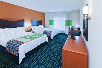 Fairfield Inn & Suites Tulsa Southeast