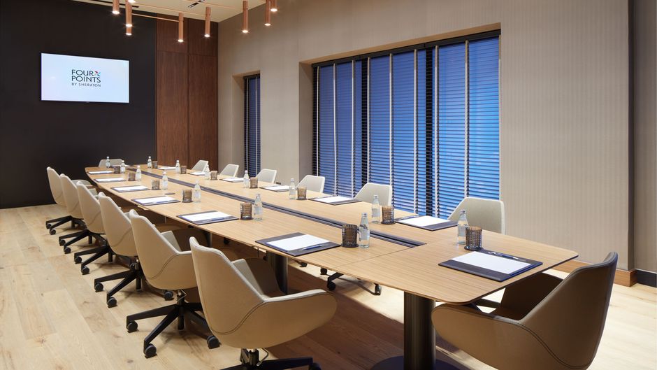 Four Points by Sheraton Prishtina City Meeting