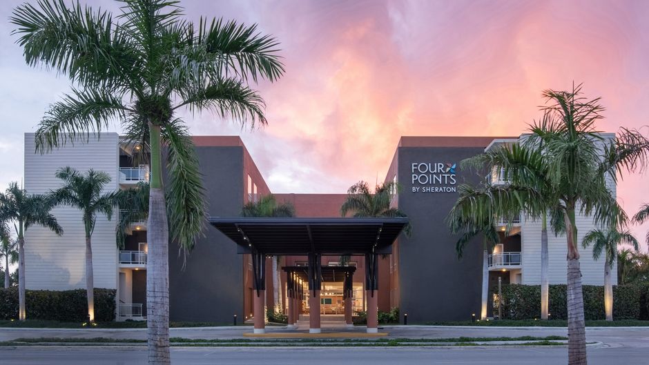 Four Points by Sheraton Punta Cana Exterior