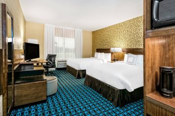 Fairfield Inn & Suites Van
