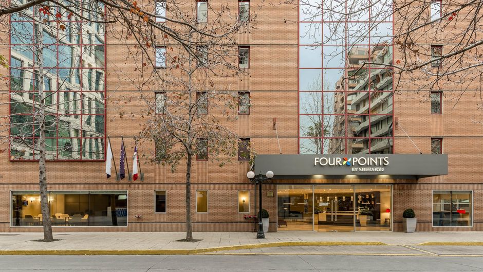 Four Points by Sheraton Santiago Exterior