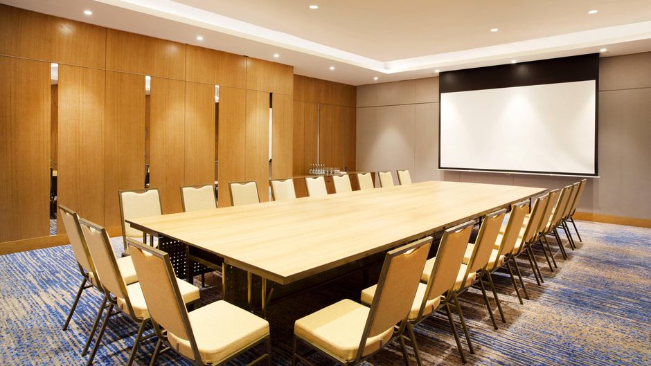 Four Points by Sheraton Surabaya Meeting