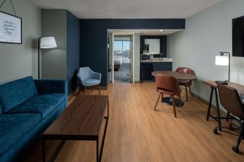 Four Points Suites Tampa Arpt Westshore