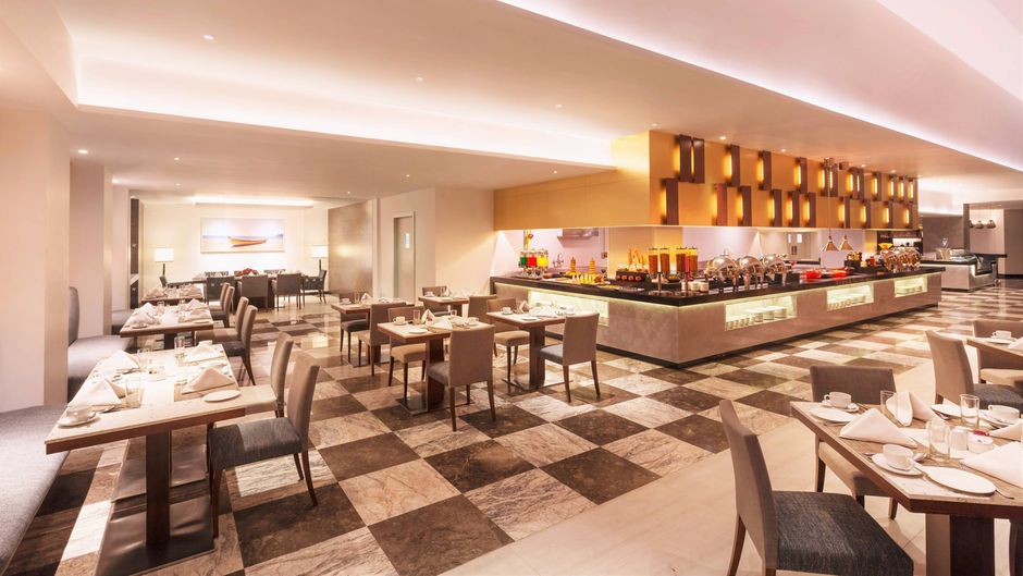 Four Points by Sheraton Visakhapatnam Restaurant