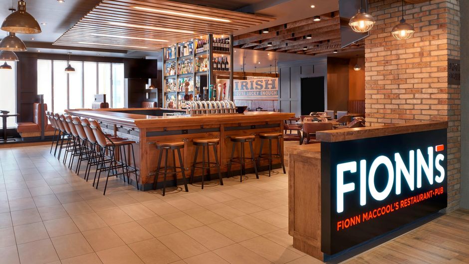 Four Points by Sheraton Toronto Airpt E Restaurant