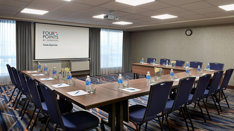 Four Points by Sheraton Toronto Airpt E Meeting
