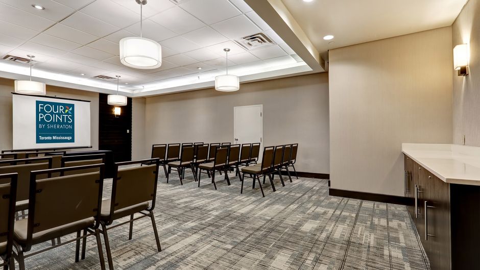 Four Points Sheraton Toronto Mississauga Meeting