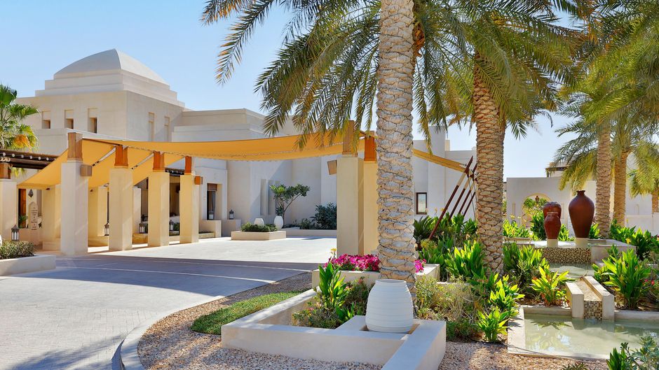 Al Wathba, a Luxury Coll Hotel Abu Dhabi Exterior