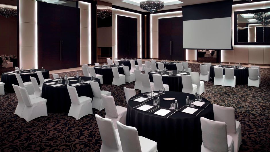 JW Marriott Marquis Hotel Dubai Meeting