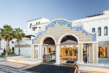 Pine Cliffs Hotel