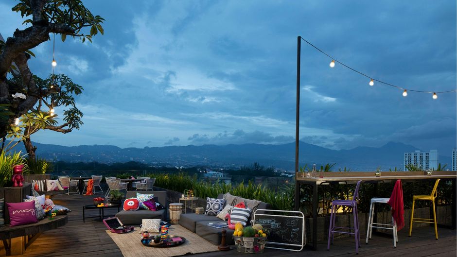 MOXY Bandung Restaurant