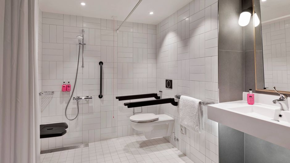 Moxy Bergen Room