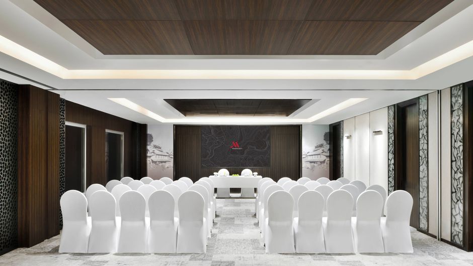 Kathmandu Marriott Hotel Meeting