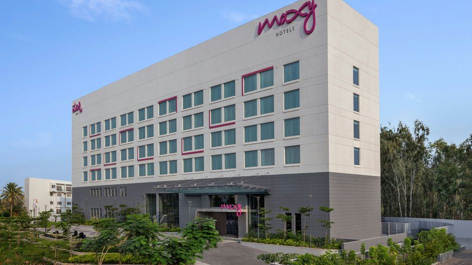 Moxy Bengaluru Arpt Prestige Tech Cloud Exterior