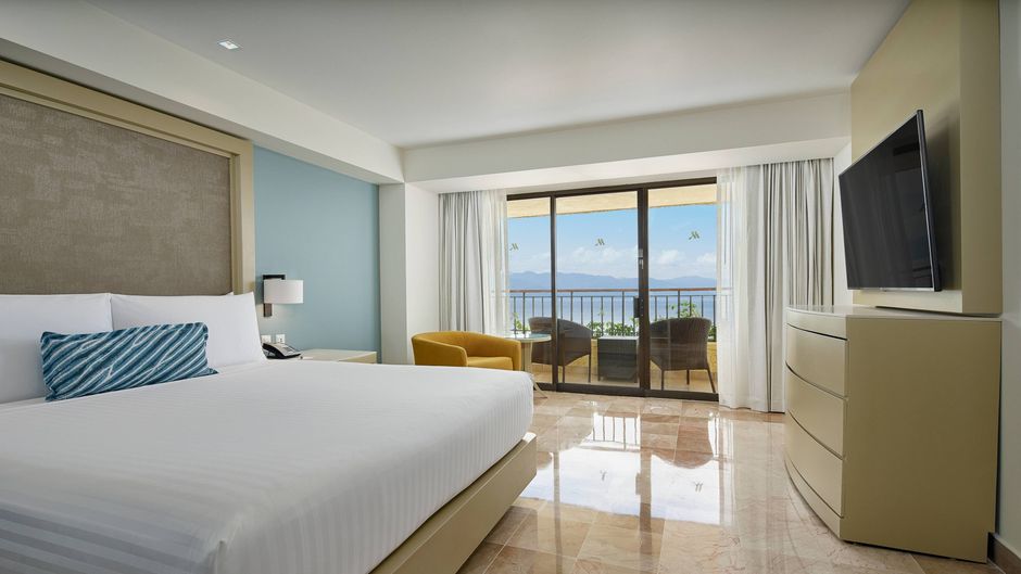 Marriott Puerto Vallarta Resort & Spa Suite