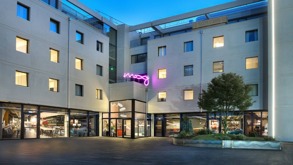 Moxy Sion Exterior