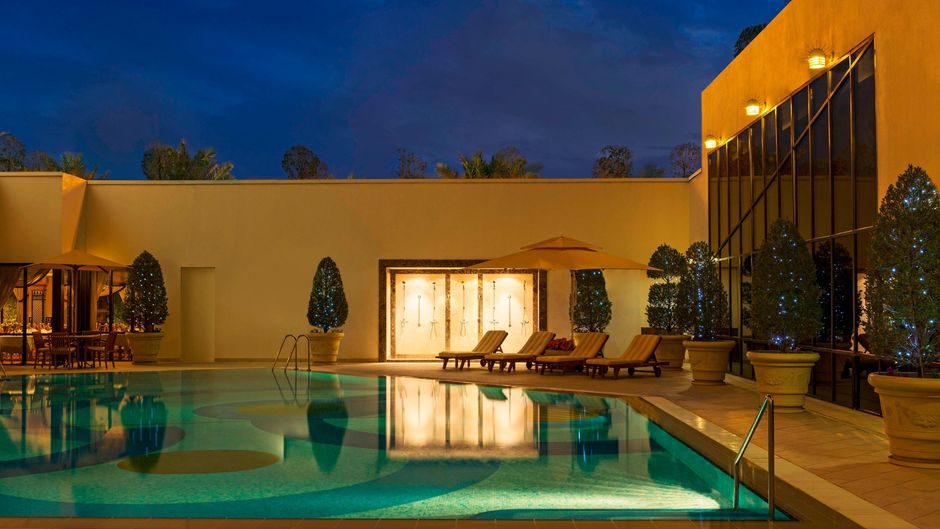 Sheraton Kuwait, Luxury Collection Hotel Pool