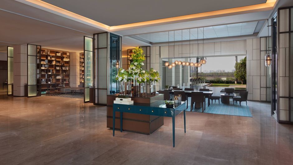 Surat Marriott Hotel Lobby