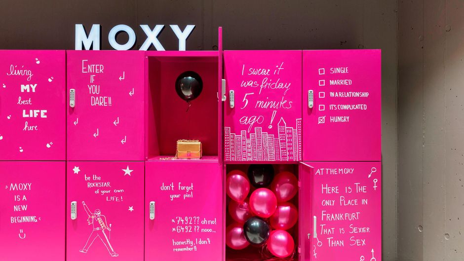 Moxy Frankfurt City Center Exterior