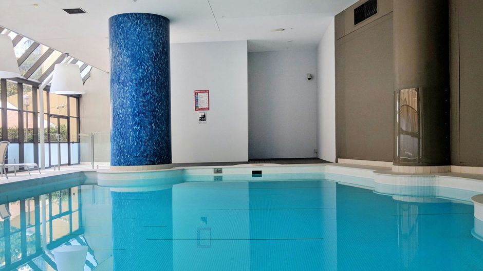 Sydney Harbour Marriott at Circular Quay Pool