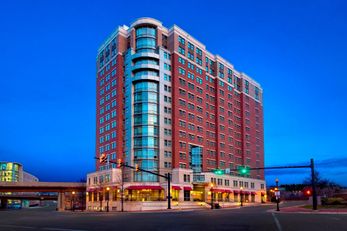 Residence Inn Alexandria at Carlyle