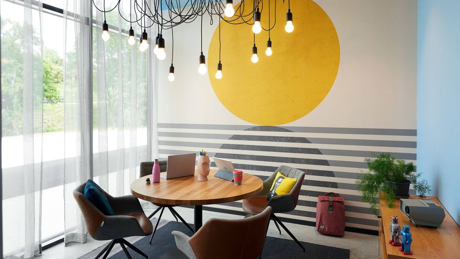 Moxy Sophia Antipolis Meeting