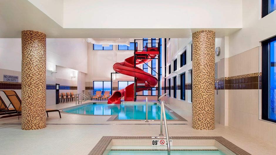 Residence Inn by Marriott Calgary South Pool