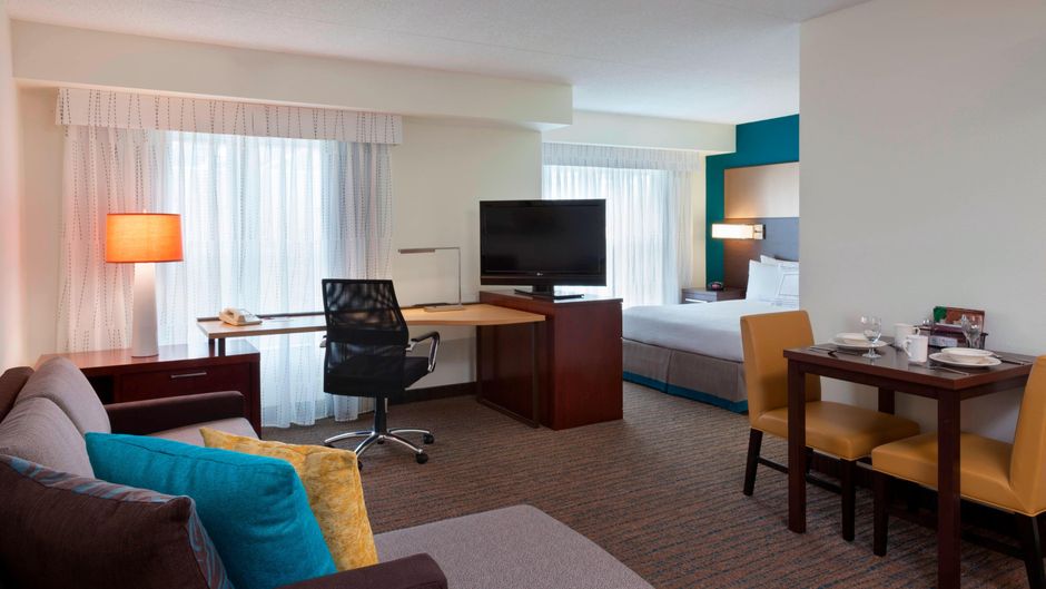 Residence Inn Toronto Markham Suite