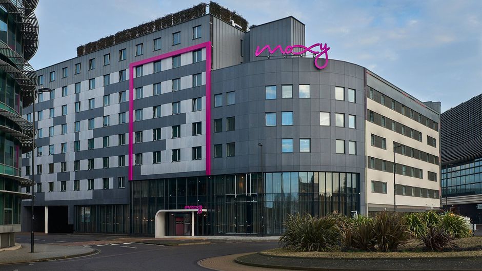 Moxy Southampton Exterior