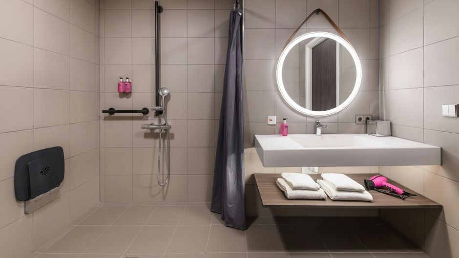 Moxy Stuttgart Feuerbach Room