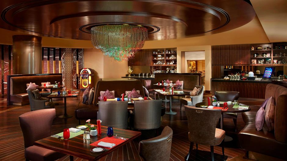 ITC Grand Chola, Luxury Collection Hotel Restaurant