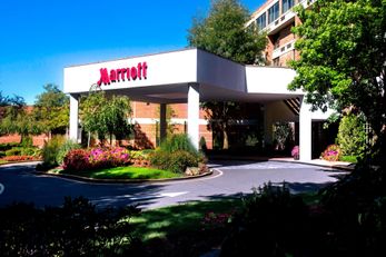 Trumbull Marriott Shelton