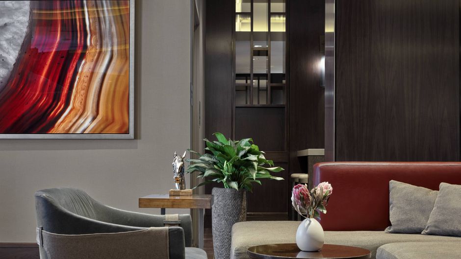 Calgary Marriott Downtown Hotel Lobby
