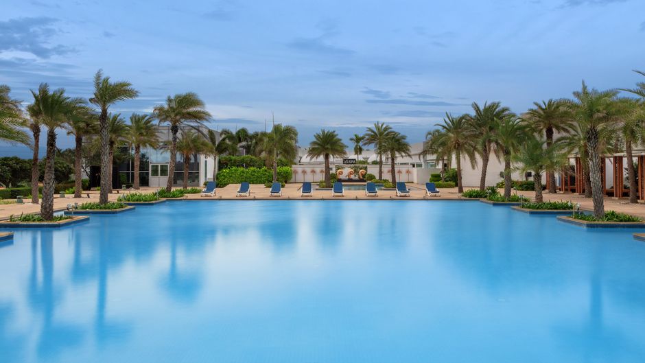 Le Meridien Coimbatore Pool