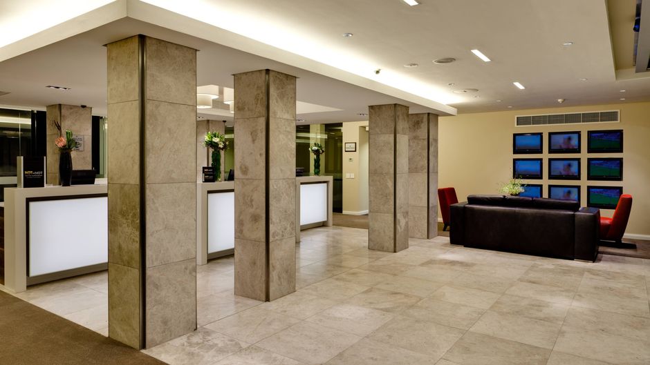 Protea Hotel Breakwater Lodge Lobby
