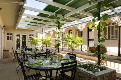Protea Hotel Dorpshuis & Spa