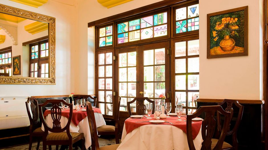 Protea Hotel Courtyard Restaurant