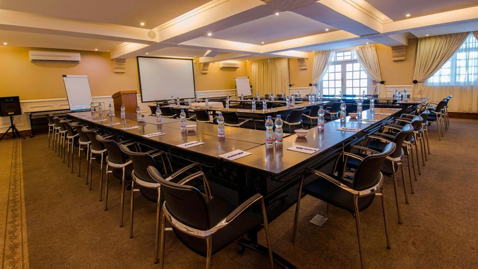 Protea Hotel Courtyard Meeting