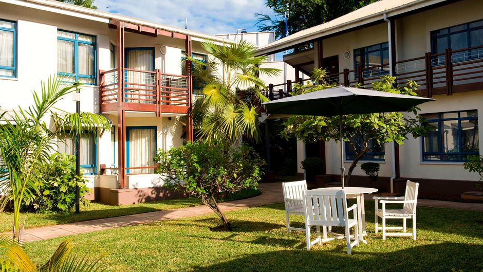 Protea Hotel Oyster Bay Dar es Salaam Exterior