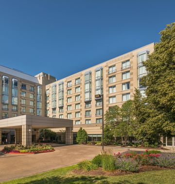 Sheraton Suites Chicago Elk Grove