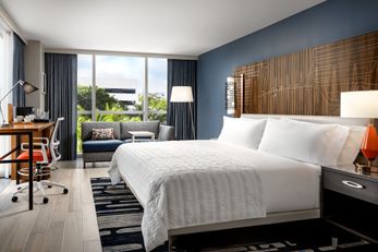 Le Meridien Dania Beach at FLL Airport