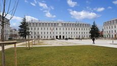 Residhome Caserne De Bonne