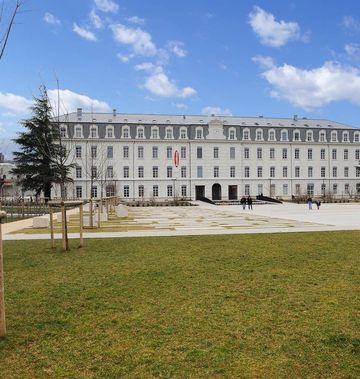 Residhome Caserne De Bonne
