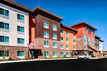 TownePlace Suites Bakersfield West