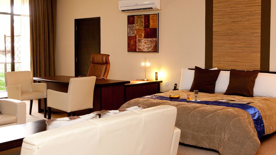 Protea Hotel Kampala Room