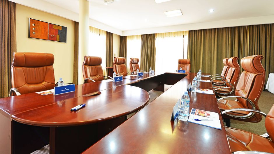 Protea Hotel Kampala Meeting